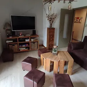 chalet-les-cornettes-appartement-3-pices-70-m2.hotels-rhonealpes.com/